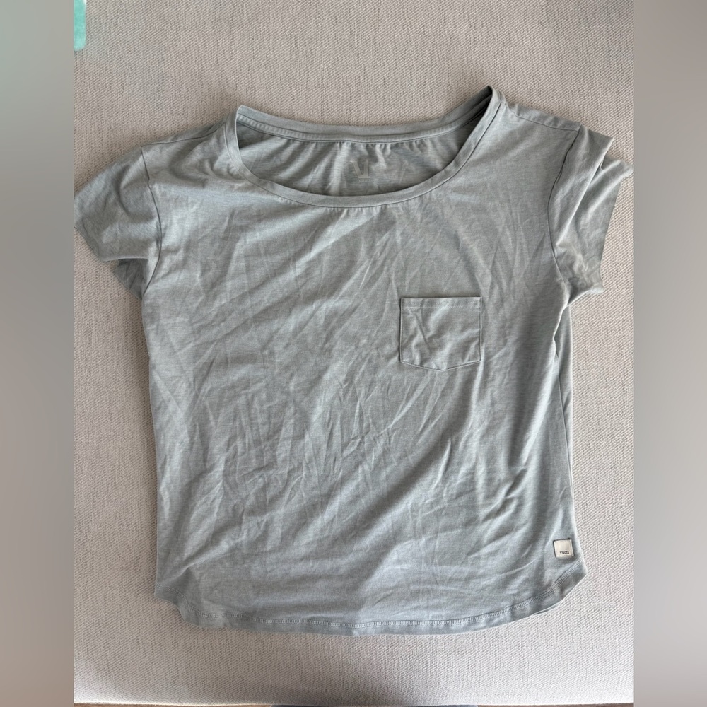 Vuori Light Gray Women's Short Sleeve crop Tee